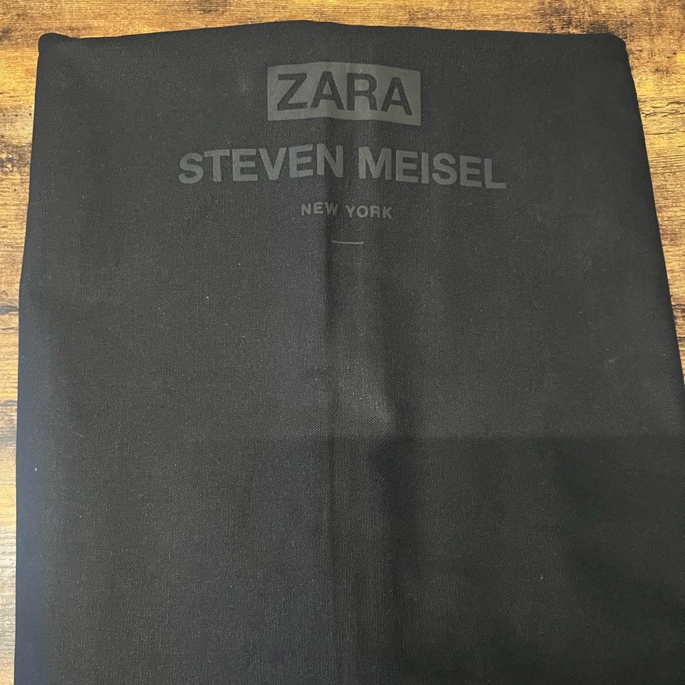 Zara Steven Meisel Cloth Garment bag - Picture 1 of 4